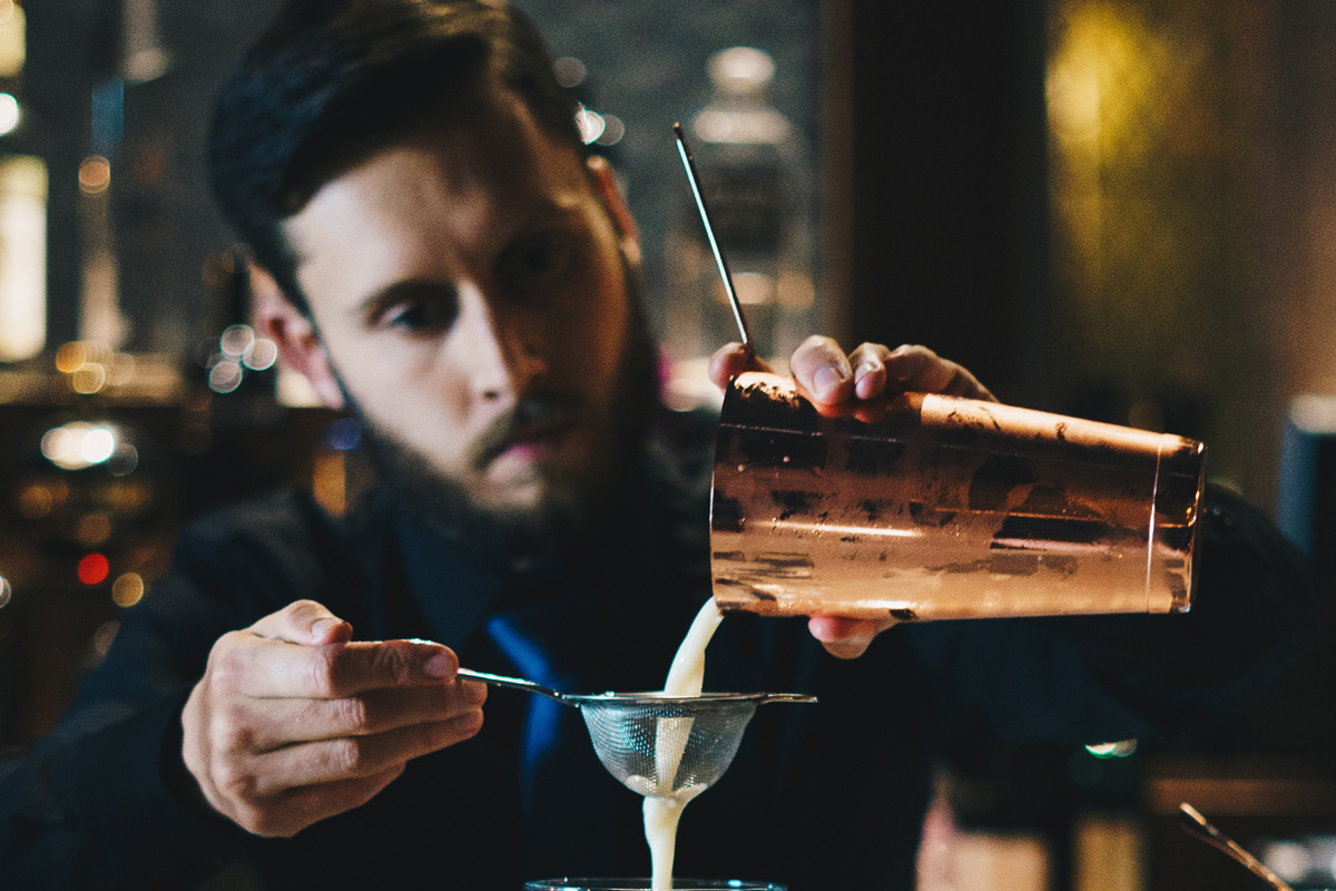 5 Hauntingly Tasty Halloween Cocktails