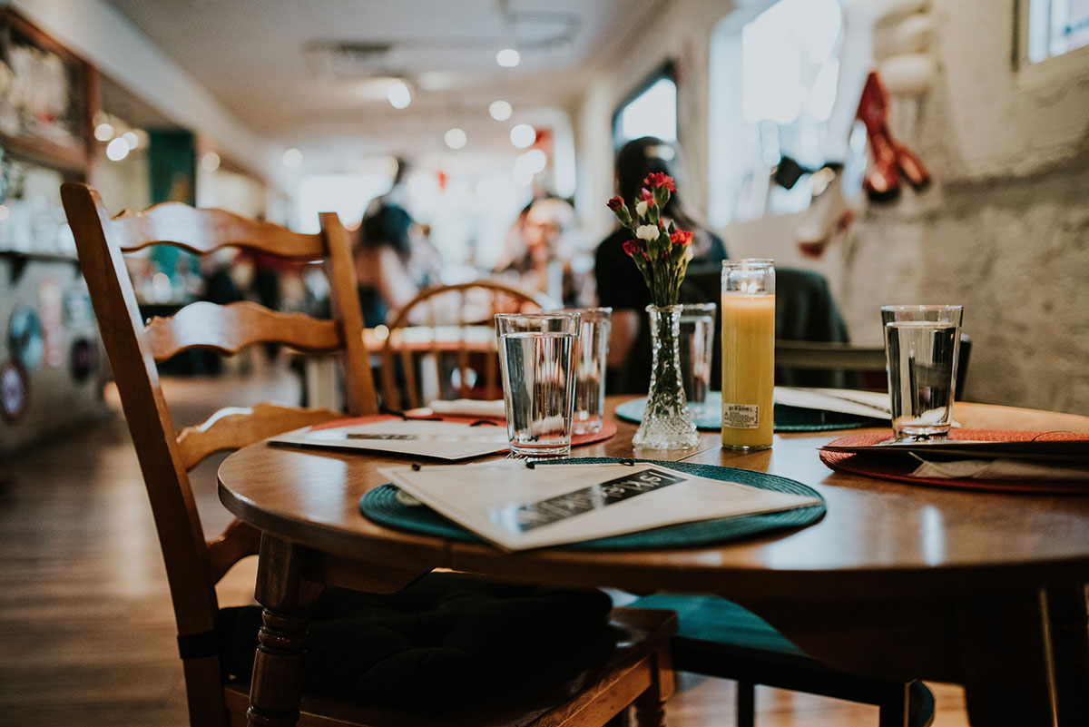 Pictures and Food: The 5 Reasons Why You Need to Invest in Them